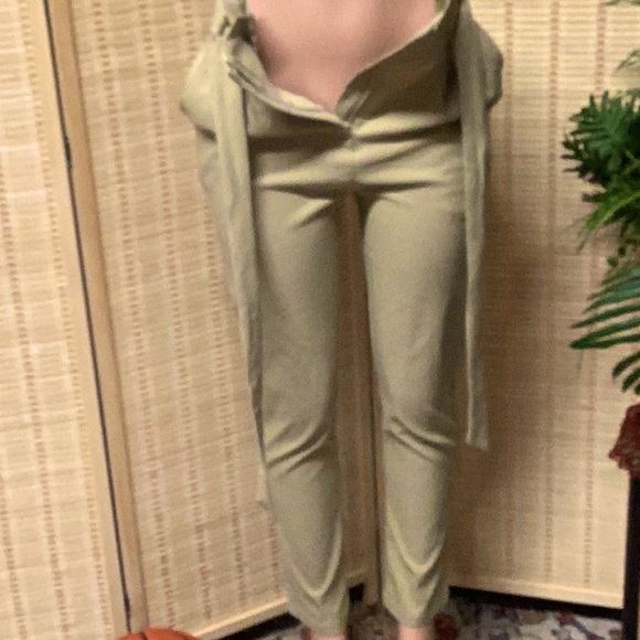 HERA COLLECTION STRETCHY PANTS. NWT - Picture 6 of 11